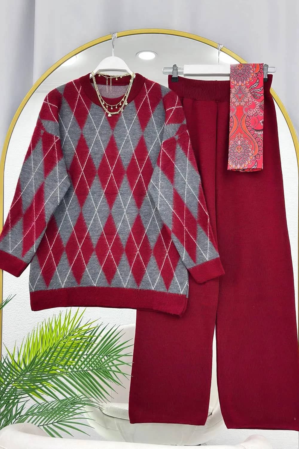 Düz Kesim Pantolonlu Triko Takım – Bordo