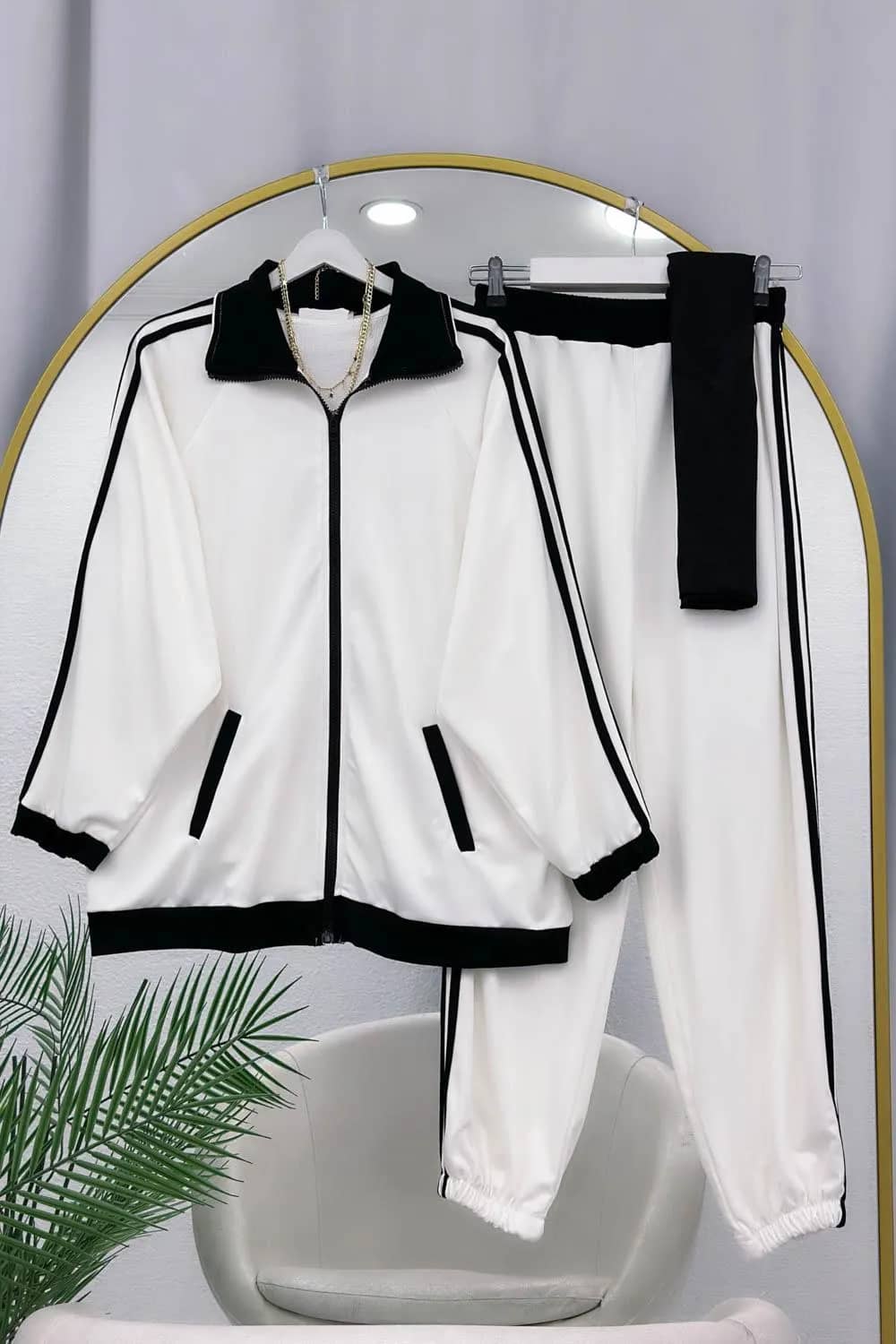 Yasemin Soft Dokulu Spor Takım – Beyaz
